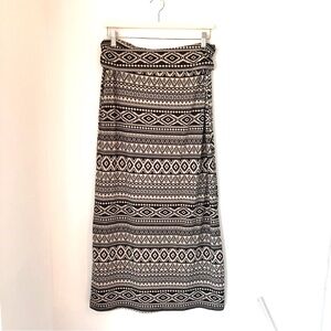 Justify Women’s L Midi Skirt Cream Black Geometric Tribal Ethnic Print S…